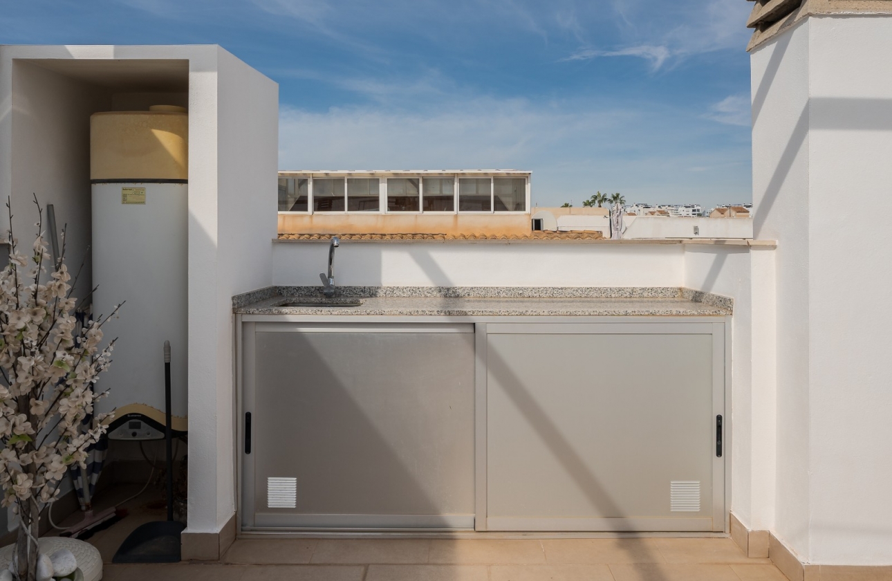 Resale - Apartment / flat - Orihuela Costa - Punta Prima