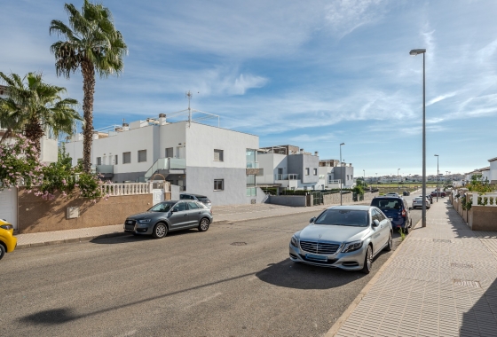 Resale - Apartment / flat - Orihuela Costa - Punta Prima
