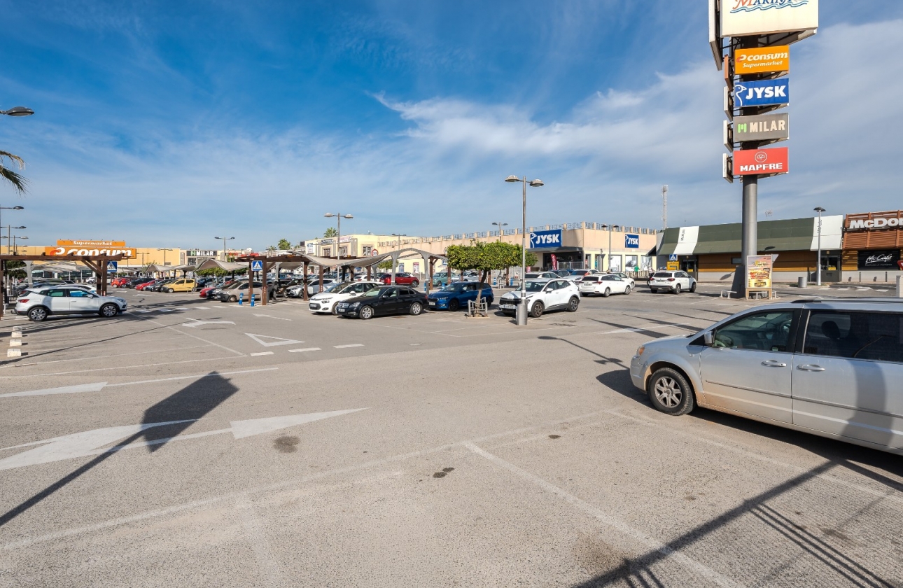 Resale - Apartment / flat - Orihuela Costa - Punta Prima