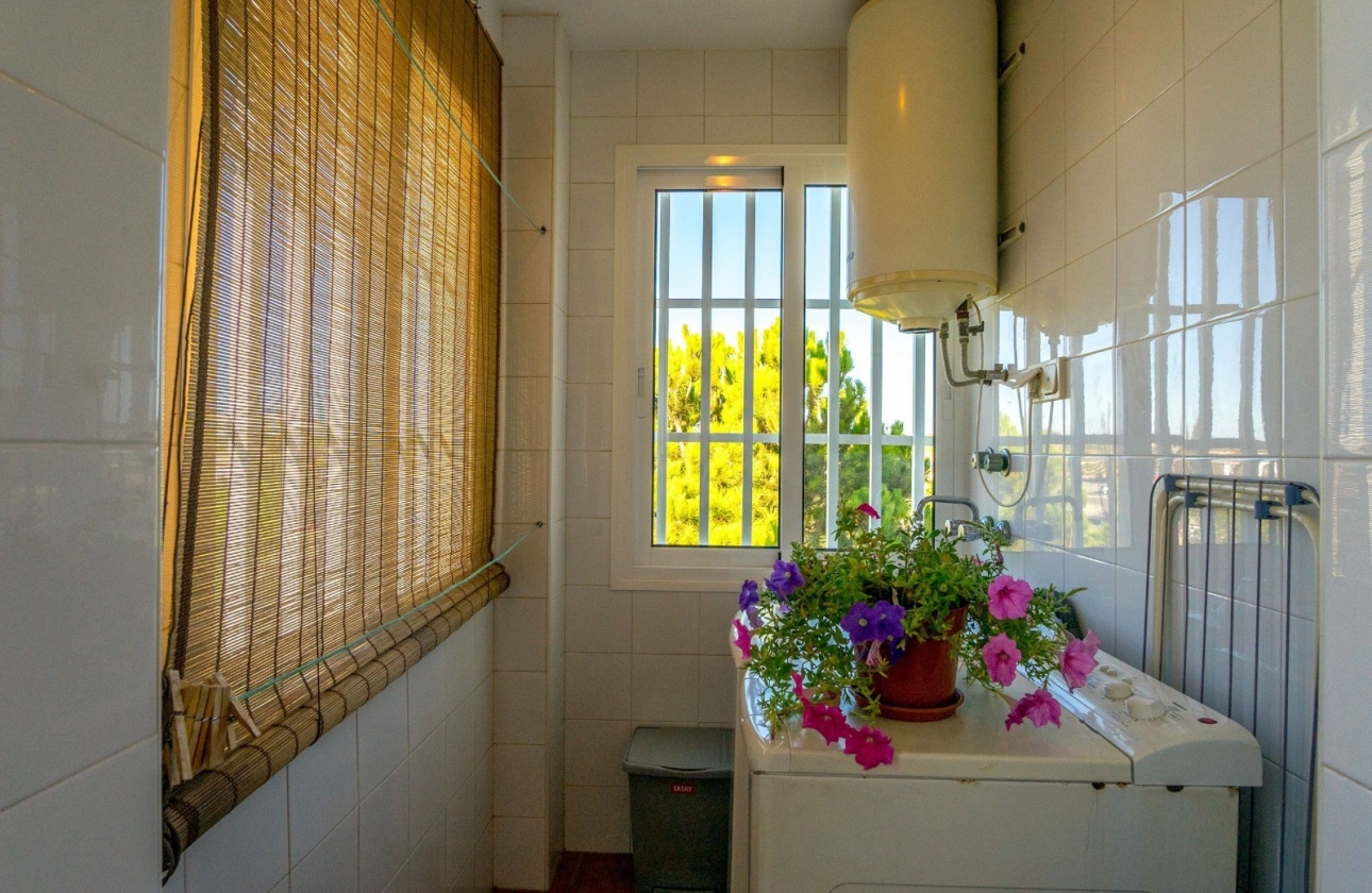 Resale - Apartment / flat - Orihuela Costa - Dehesa de campoamor