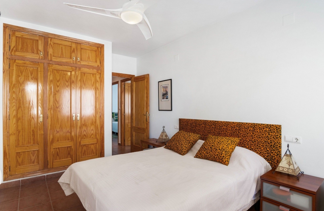 Resale - Apartment / flat - Orihuela Costa - Dehesa de campoamor