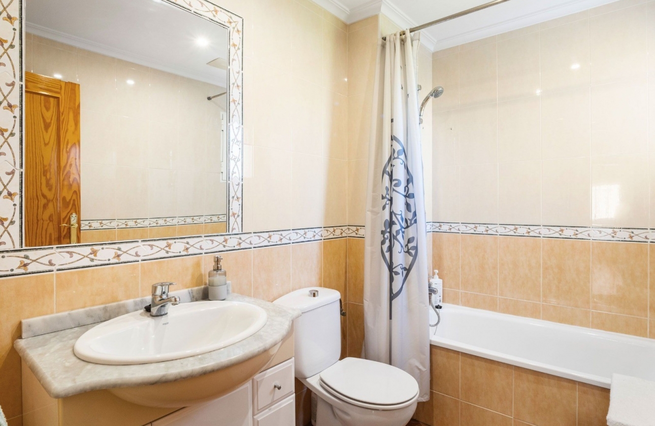 Resale - Apartment / flat - Orihuela Costa - Dehesa de campoamor