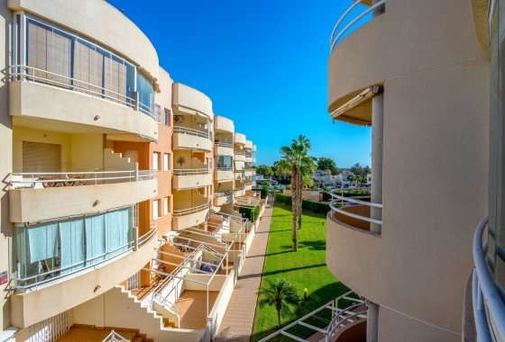 Resale - Apartment / flat - Orihuela Costa - Dehesa de campoamor