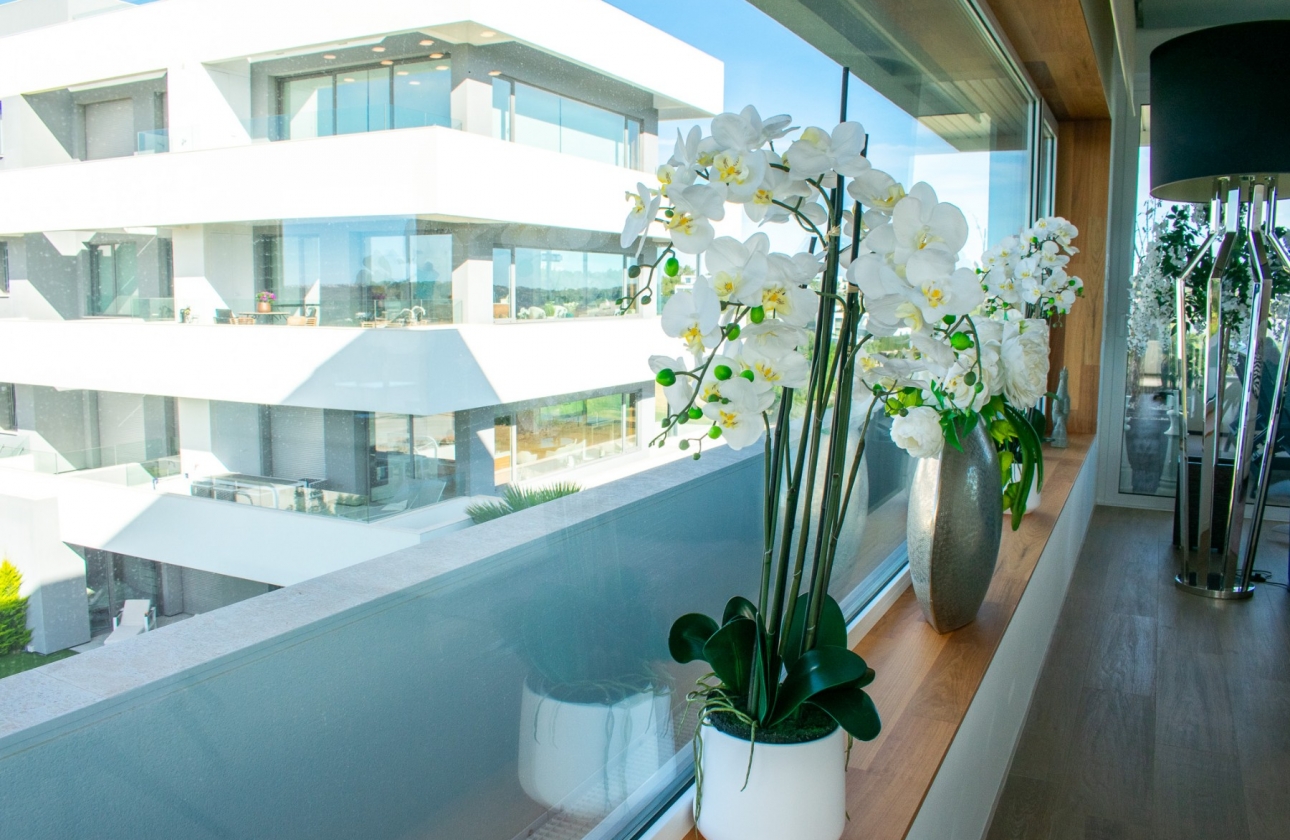 Resale - Apartment / flat - Orihuela Costa - Las Colinas golf