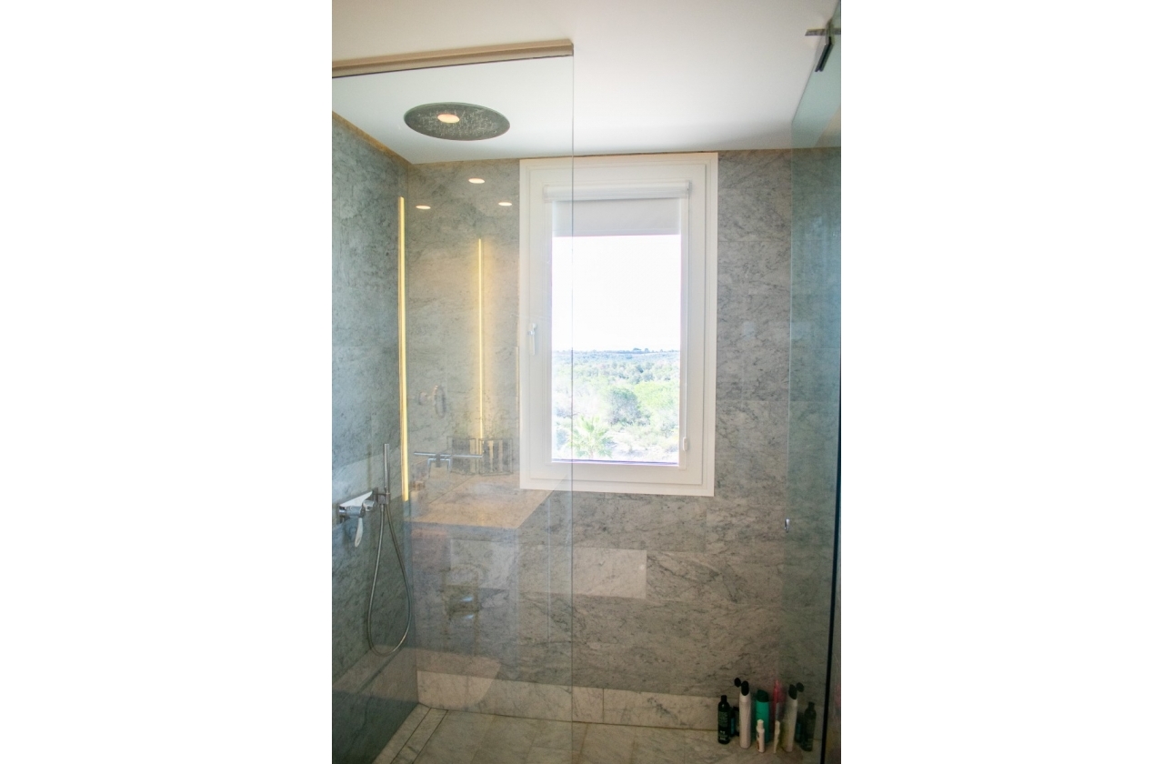 Resale - Apartment / flat - Orihuela Costa - Las Colinas golf