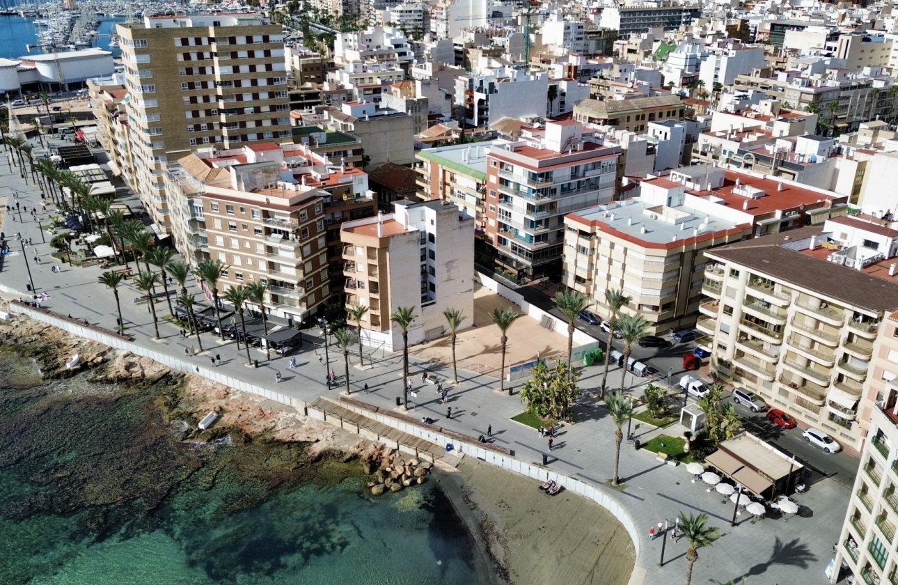 Resale - Apartment / flat - Torrevieja - Playa del Cura