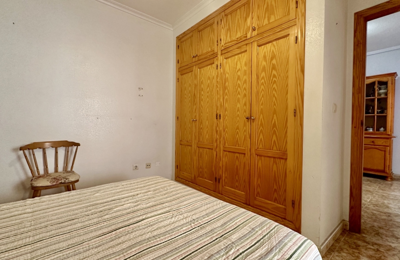 Resale - Apartment / flat - Torrevieja - Playa del Cura