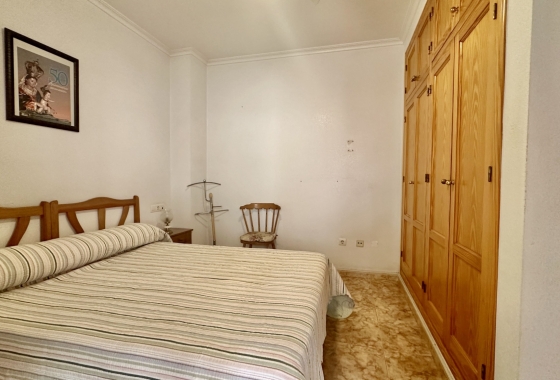 Resale - Apartment / flat - Torrevieja - Playa del Cura