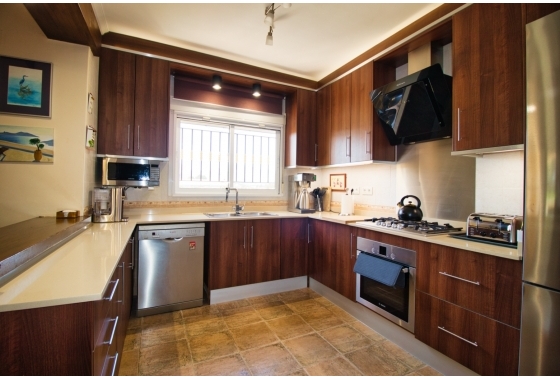 Resale - Finca / Country Property - Orihuela Costa - Orihuela