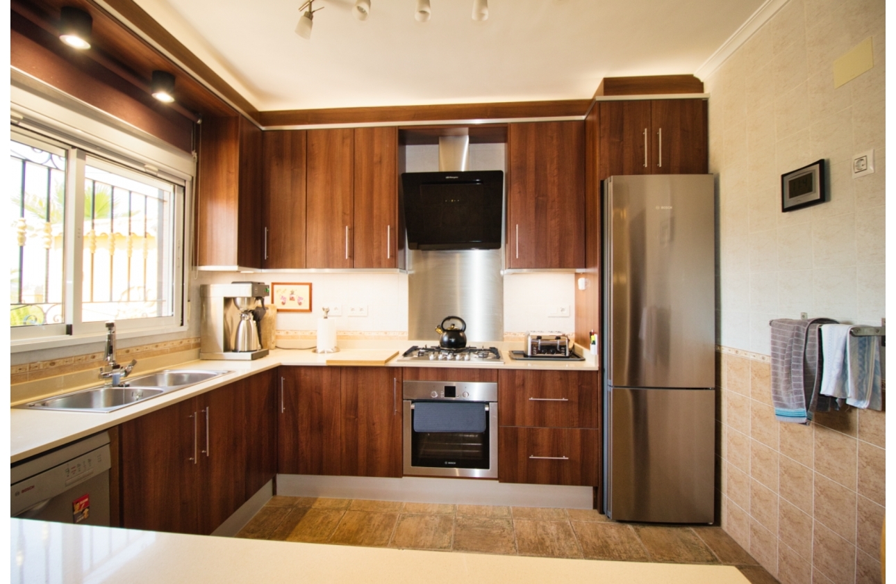 Resale - Finca / Country Property - Orihuela Costa - Orihuela