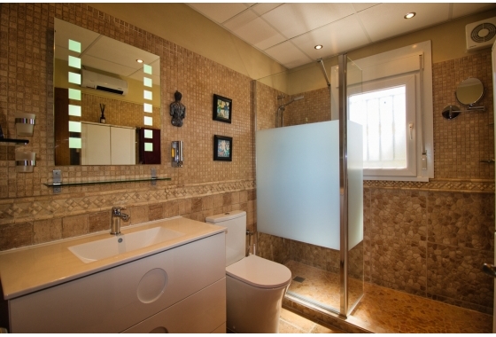 Resale - Finca / Country Property - Orihuela Costa - Orihuela