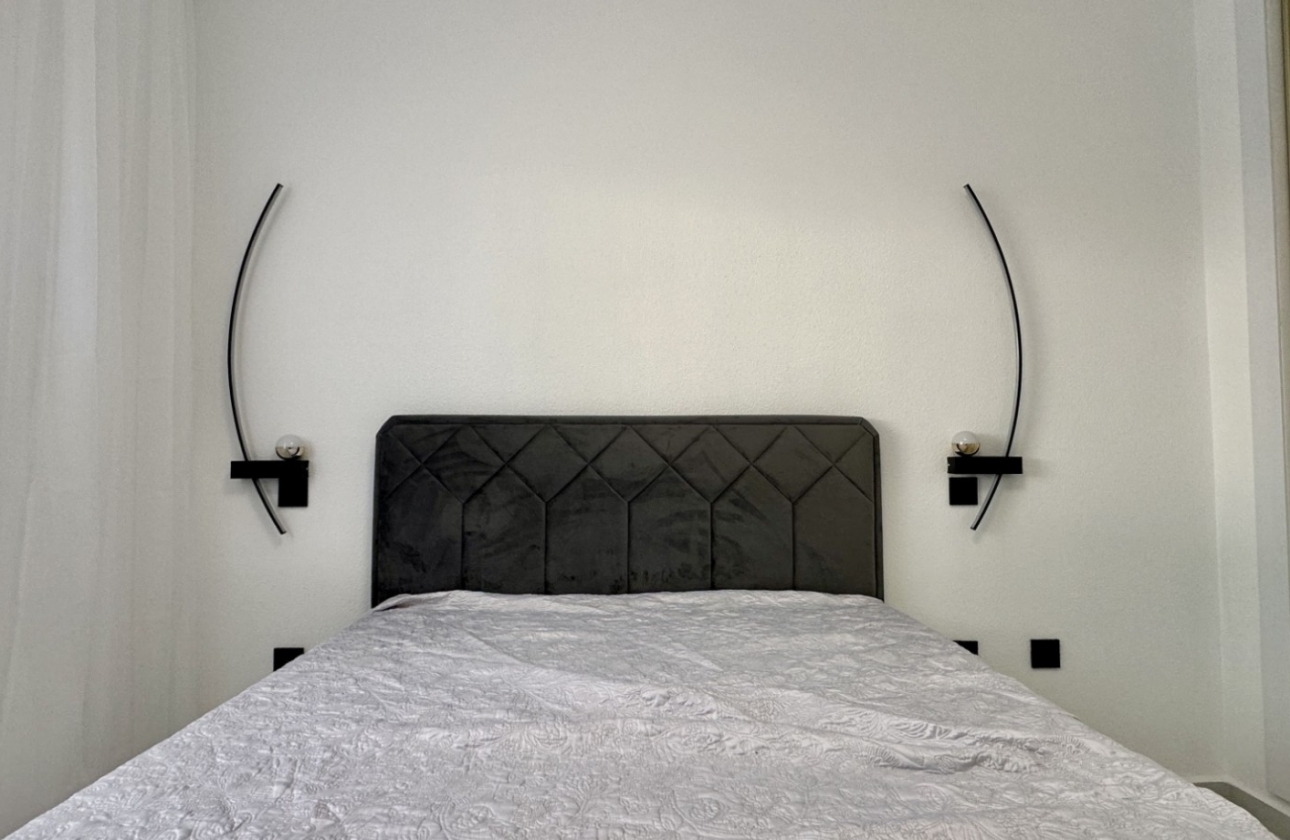 Resale - Apartment / flat - Orihuela Costa - Playa Flamenca