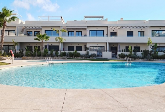 Resale - Apartment / flat - Torrevieja - La Veleta