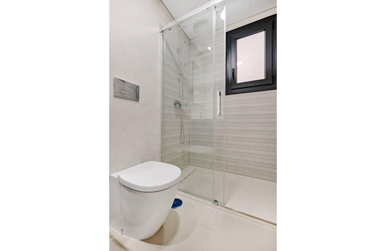 Resale - Apartment / flat - Torrevieja - La Veleta