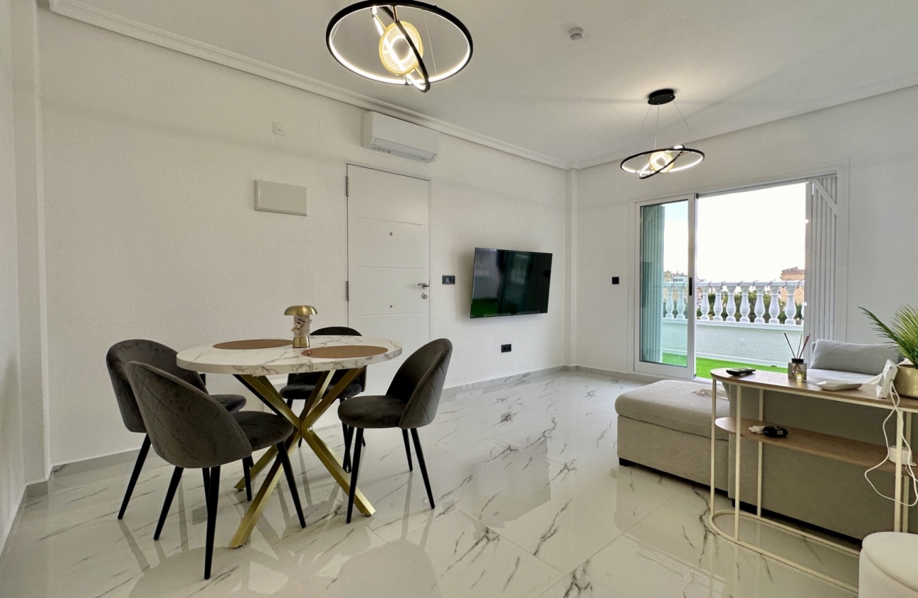 Resale - Apartment / flat - Orihuela Costa - Playa Flamenca