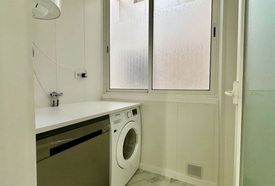 Resale - Apartment / flat - Orihuela Costa - Playa Flamenca