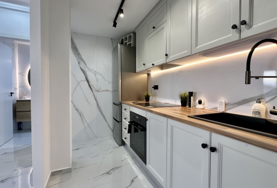 Resale - Apartment / flat - Orihuela Costa - Playa Flamenca