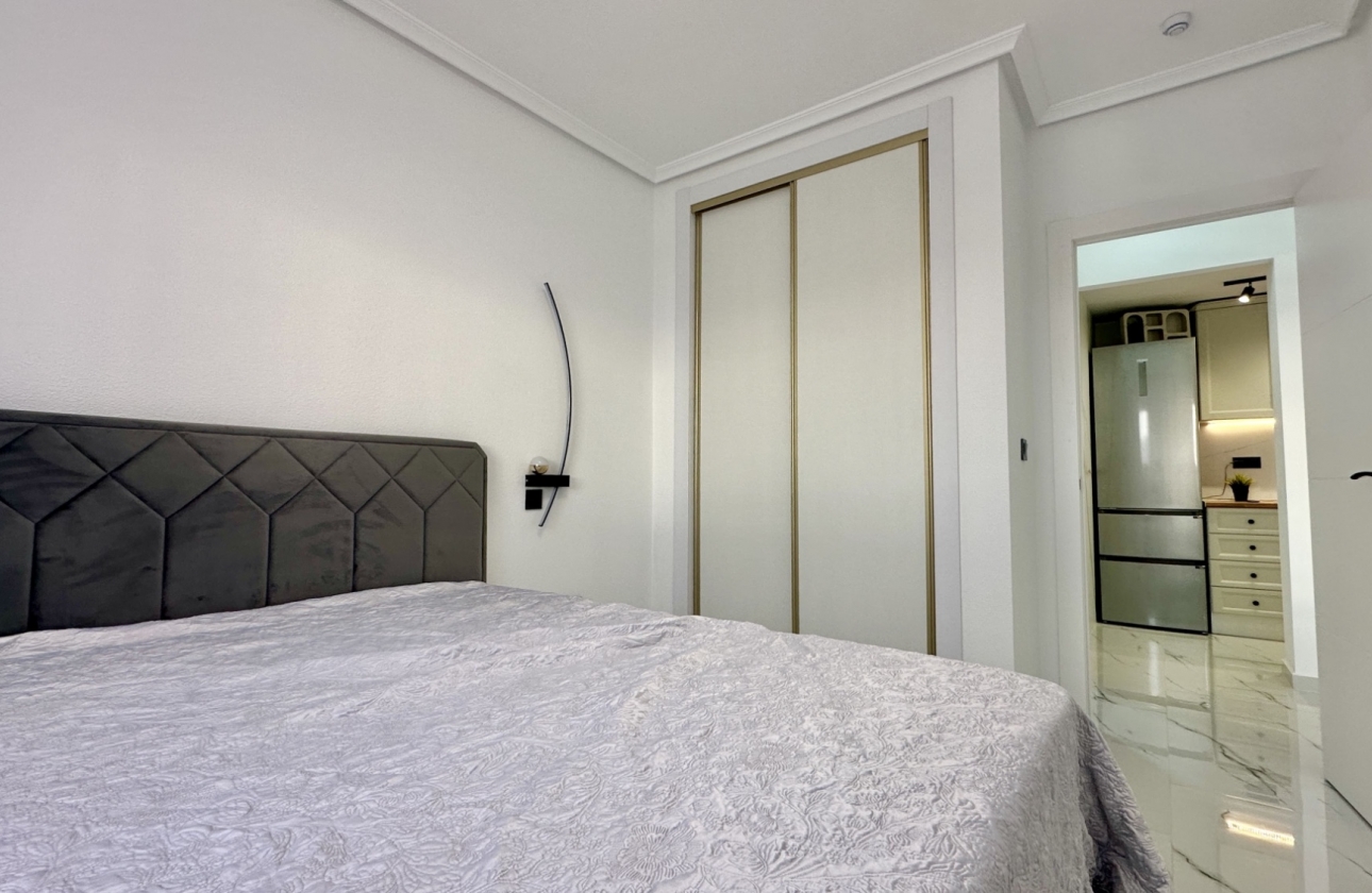 Resale - Apartment / flat - Orihuela Costa - Playa Flamenca