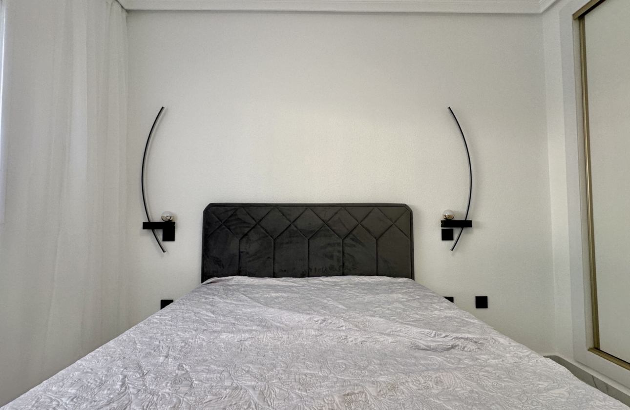 Resale - Apartment / flat - Orihuela Costa - Playa Flamenca