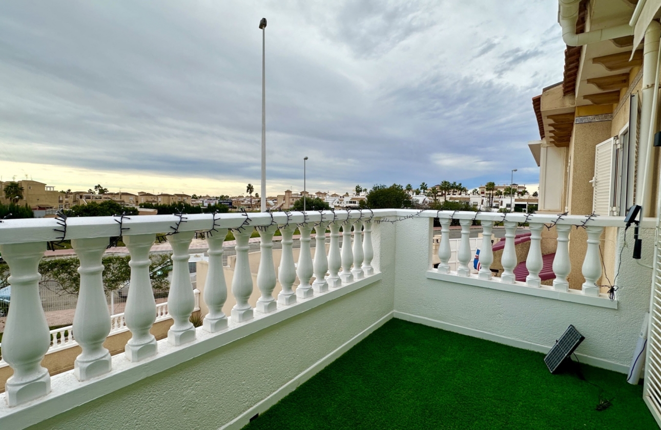 Resale - Apartment / flat - Orihuela Costa - Playa Flamenca