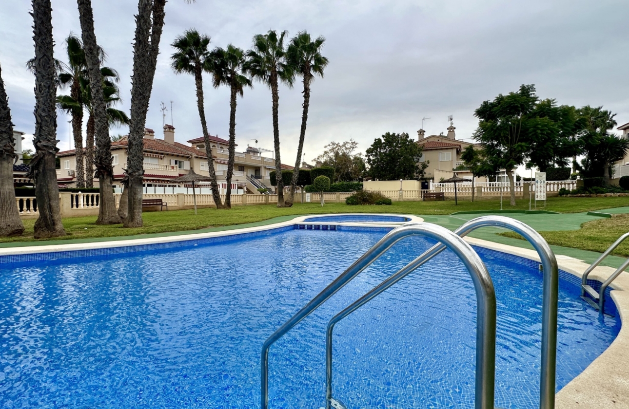Resale - Apartment / flat - Orihuela Costa - Playa Flamenca