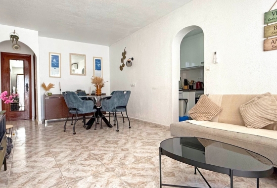 Resale - Apartment / flat - Torrevieja - Torrelamata - La Mata