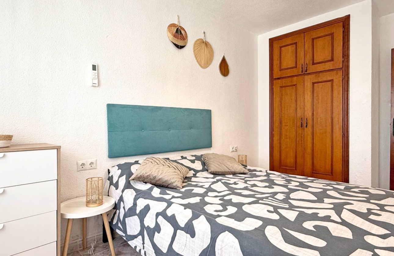 Resale - Apartment / flat - Torrevieja - Torrelamata - La Mata