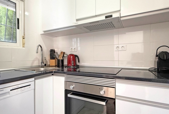 Resale - Apartment / flat - Torrevieja - Torrelamata - La Mata