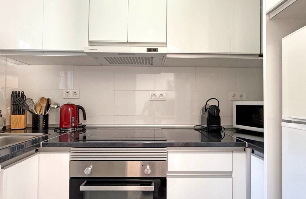 Resale - Apartment / flat - Torrevieja - Torrelamata - La Mata