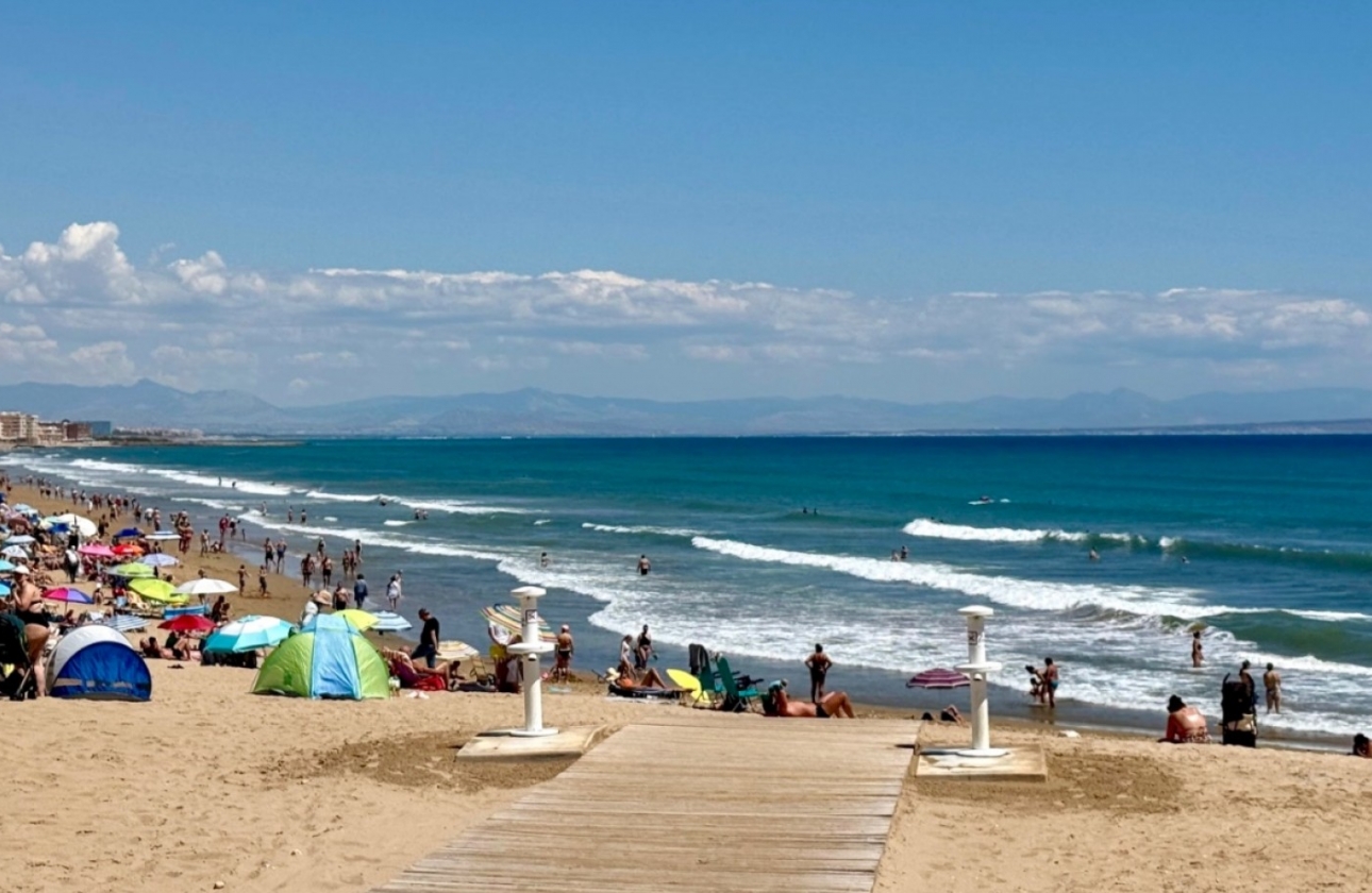 Resale - Apartment / flat - Torrevieja - Torrelamata - La Mata