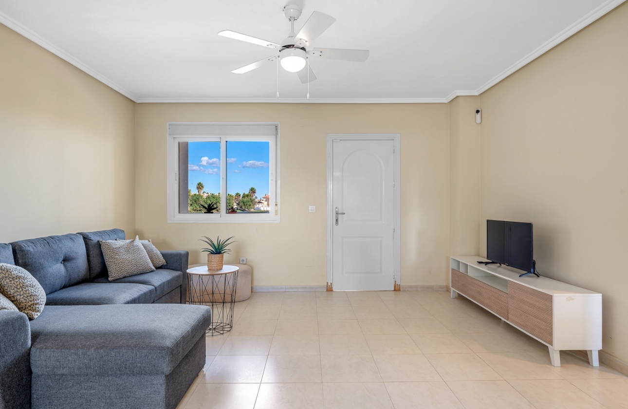 Reventa - Apartamento / piso - Ciudad Quesada