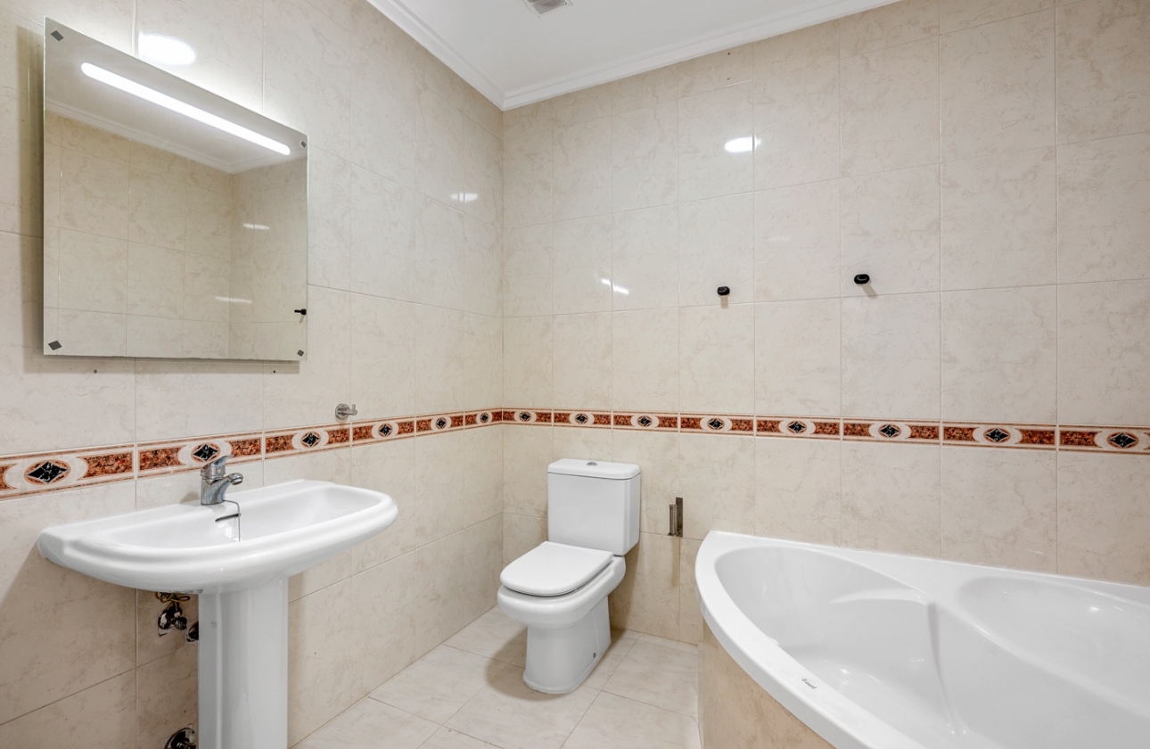 Reventa - Apartamento / piso - Ciudad Quesada