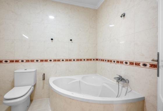 Reventa - Apartamento / piso - Ciudad Quesada