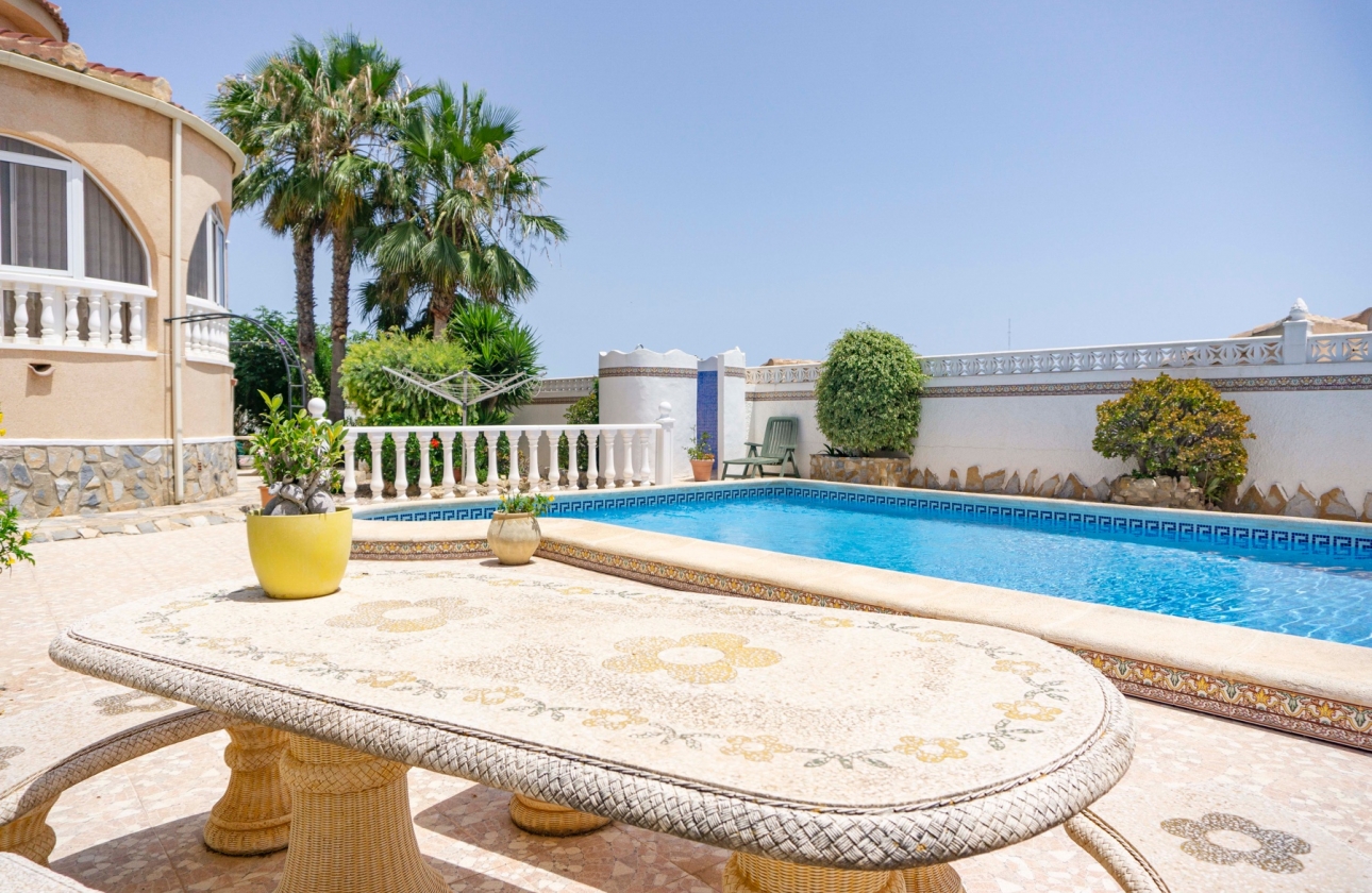 Resale - Villa - Ciudad Quesada - town