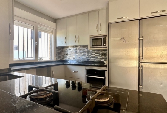 Resale - Villa - Orihuela Costa - Villamartín