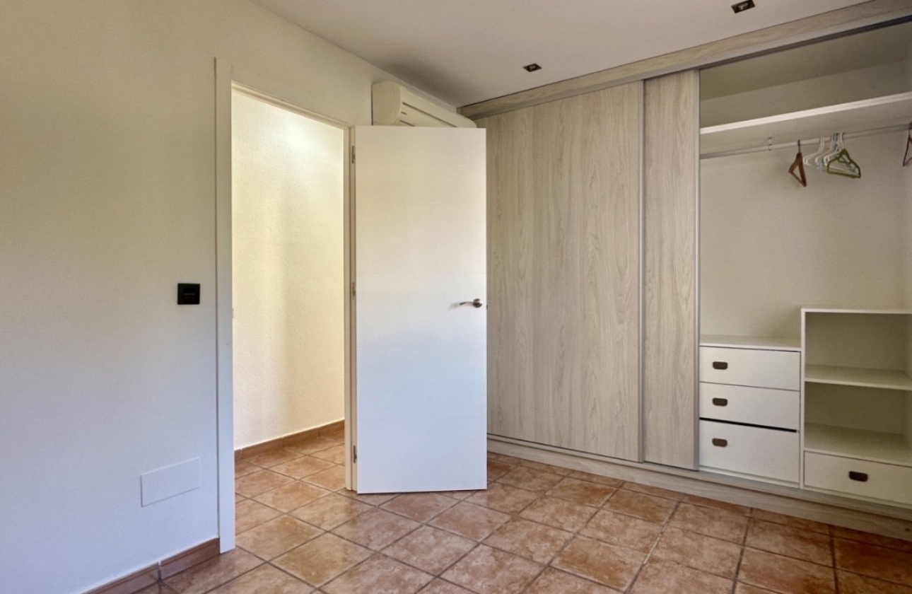 Resale - Villa - Orihuela Costa - Villamartín