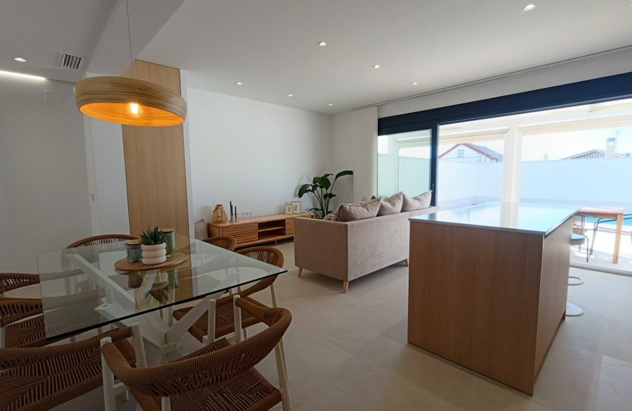 Revente - Villa - Torrevieja - El Chaparral