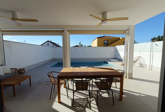 Revente - Villa - Torrevieja - El Chaparral