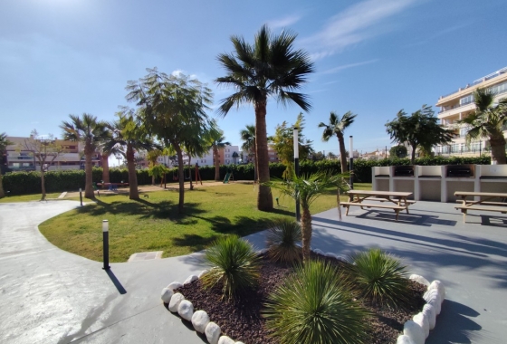 Reventa - Apartamento / piso - Orihuela Costa