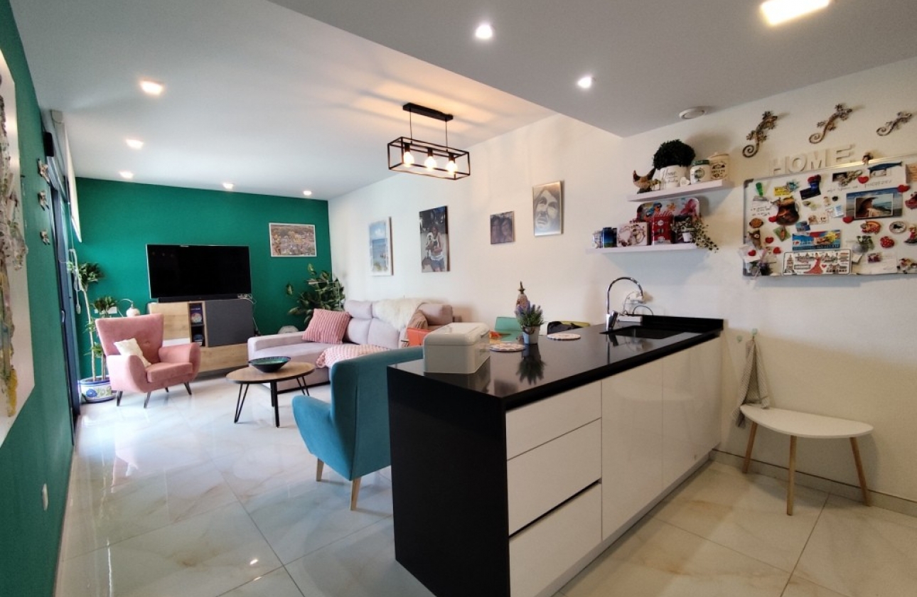 Herverkoop - Appartement / flat - Orihuela Costa