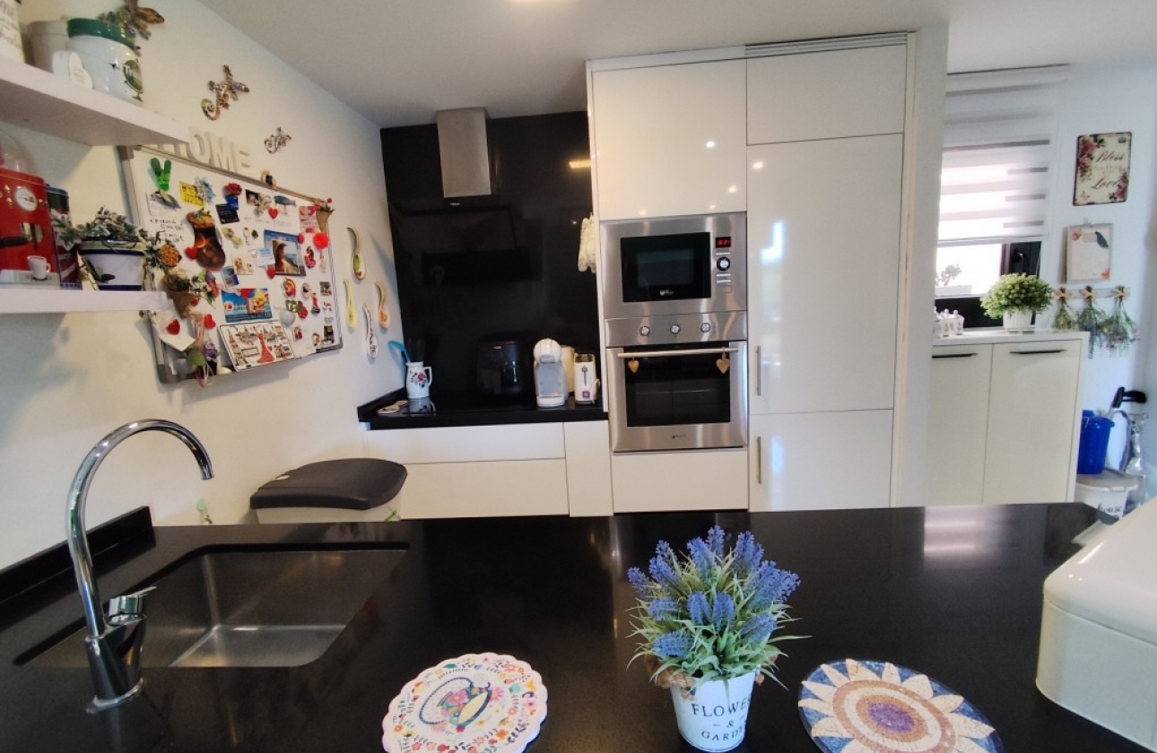 Herverkoop - Appartement / flat - Orihuela Costa