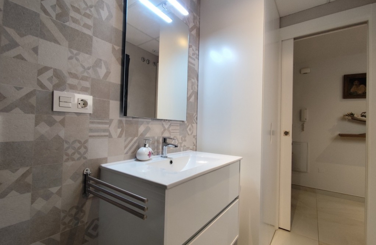 Herverkoop - Appartement / flat - Orihuela Costa