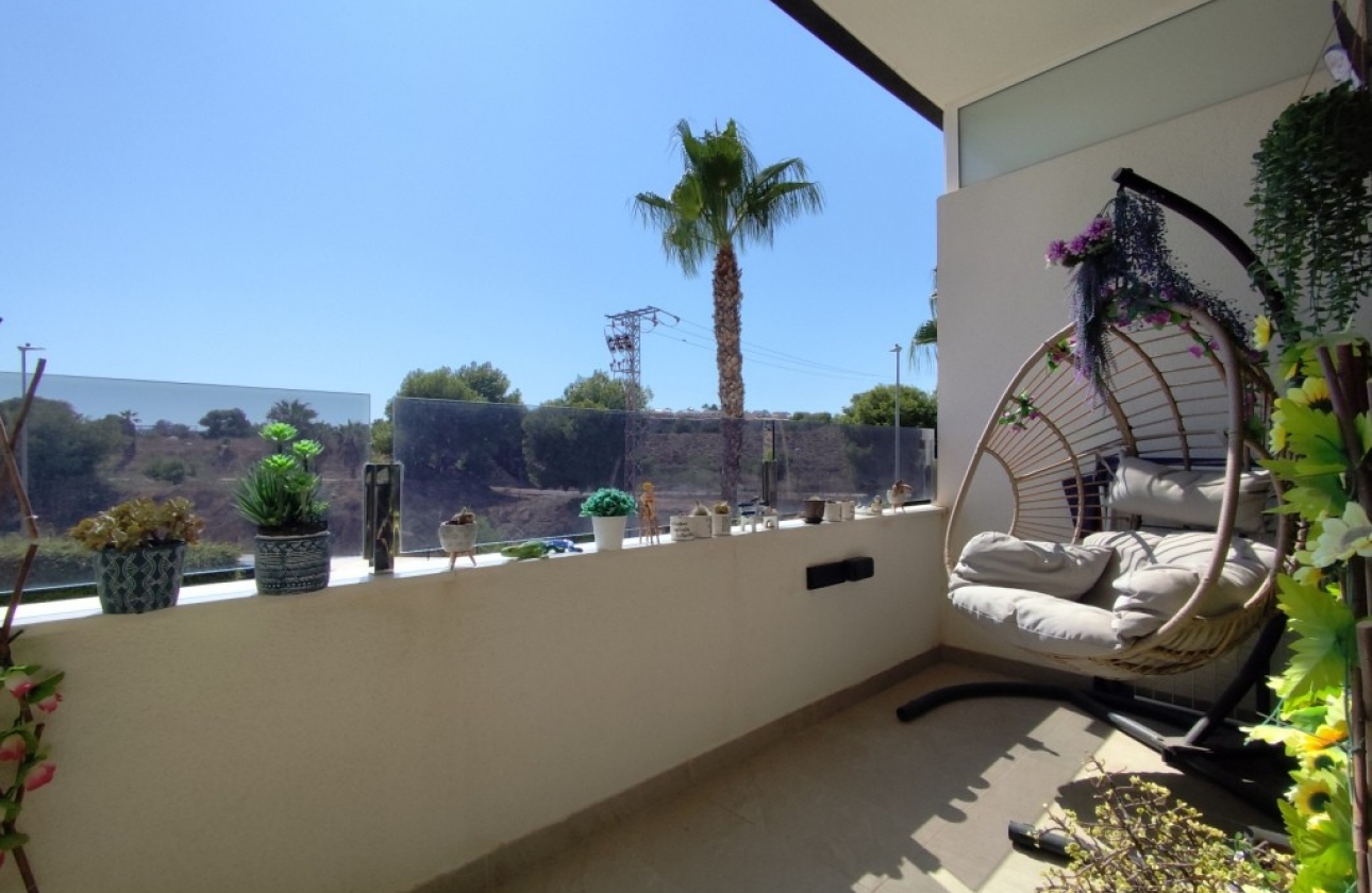 Herverkoop - Appartement / flat - Orihuela Costa