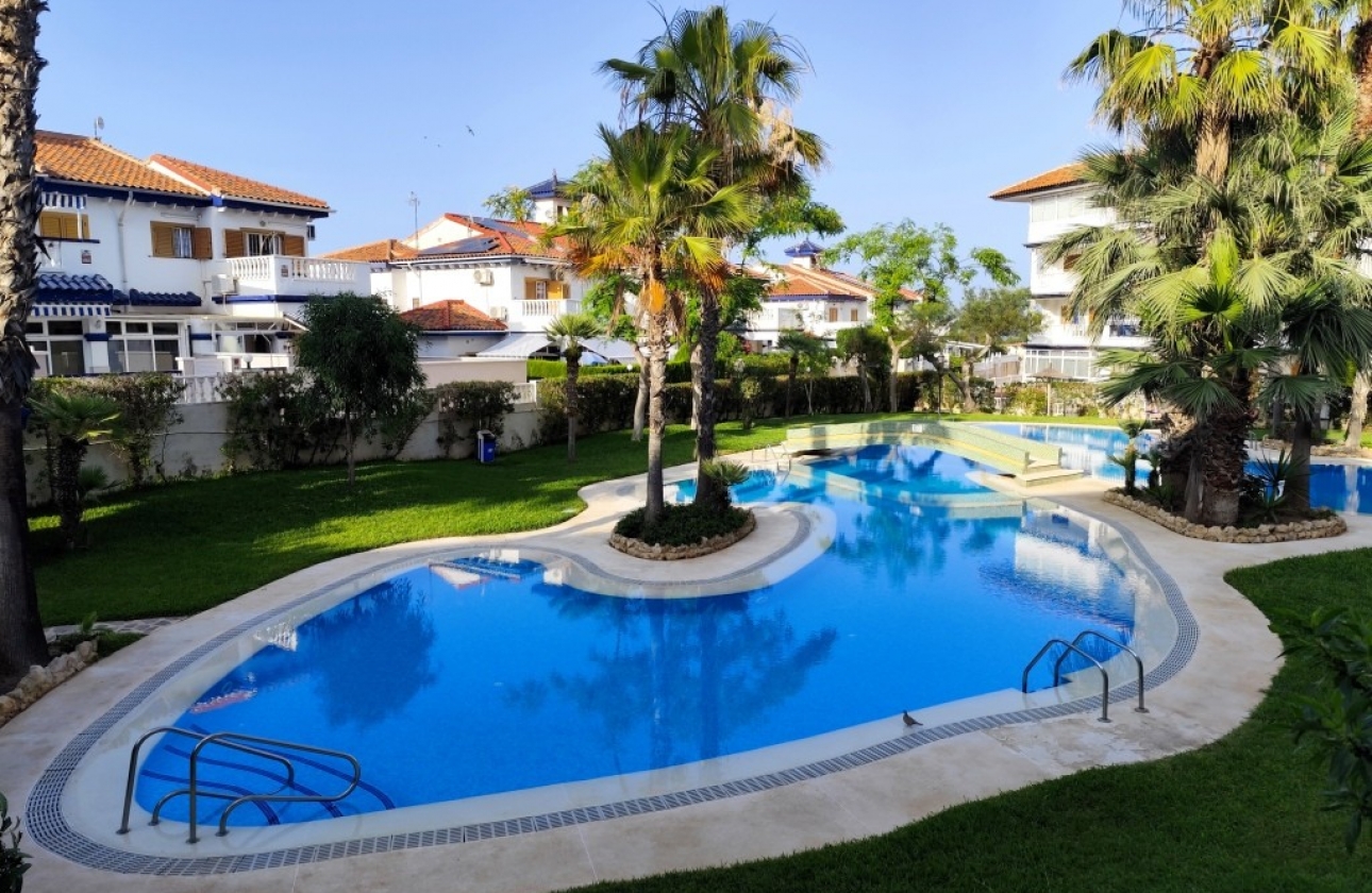 Resale - Apartment / flat - Torrevieja