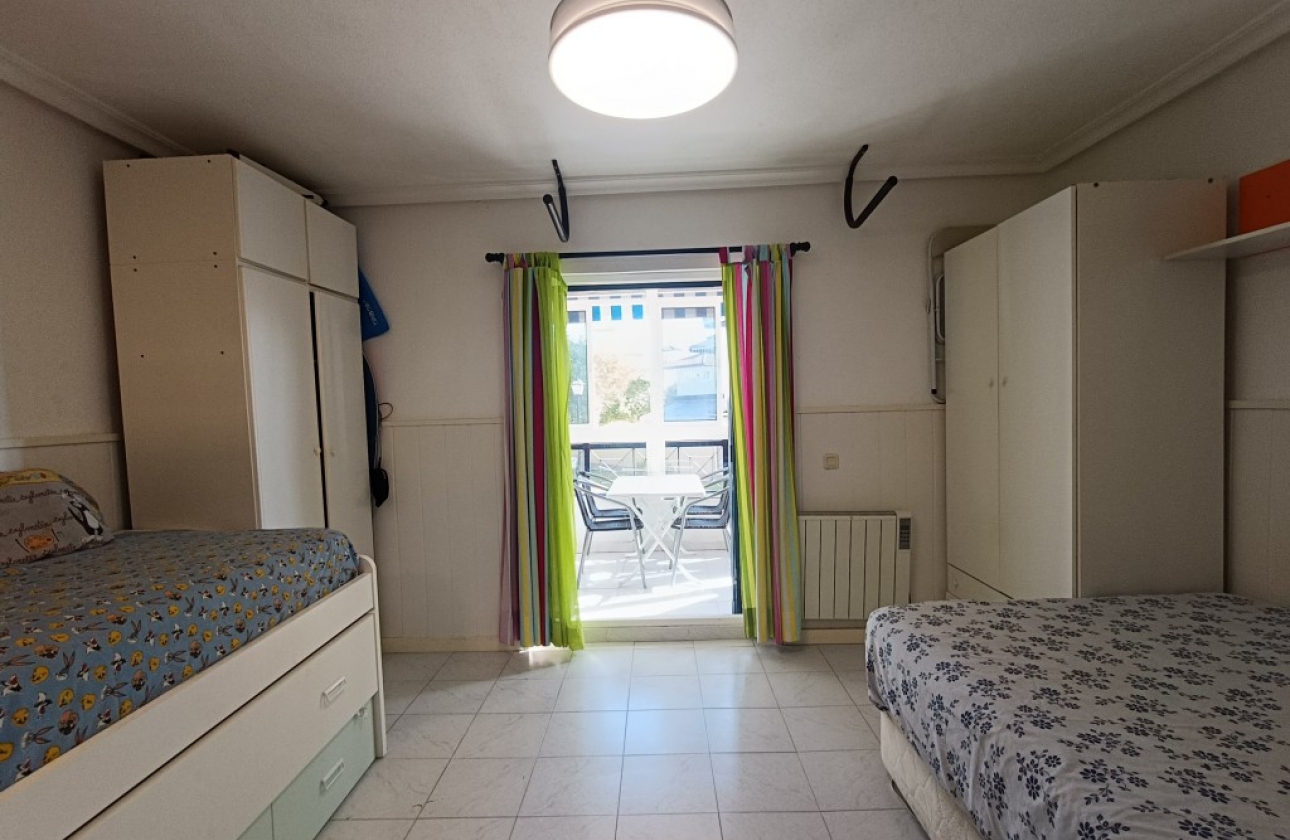 Resale - Apartment / flat - Torrevieja