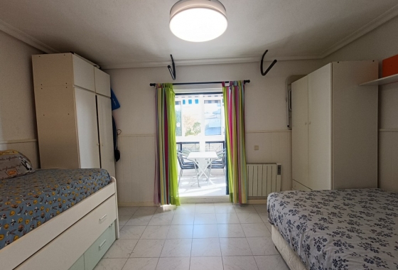 Resale - Apartment / flat - Torrevieja