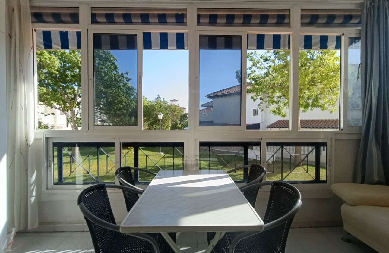 Resale - Apartment / flat - Torrevieja