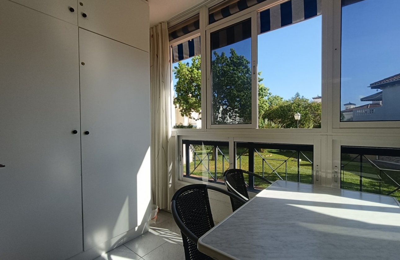 Resale - Apartment / flat - Torrevieja