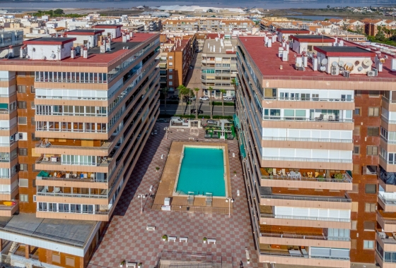 Reventa - Apartamento / piso - Torrevieja