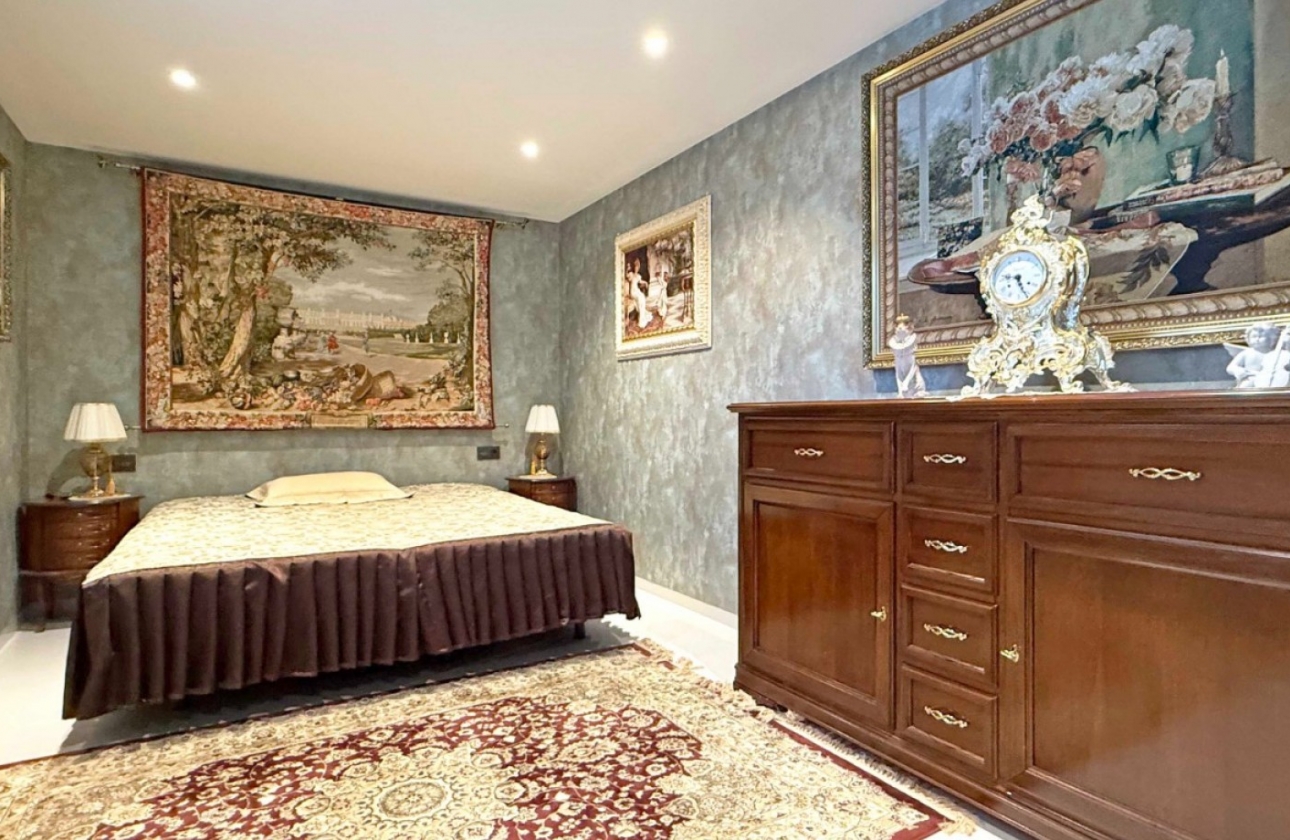 Resale - Villa - Orihuela Costa - Villamartín